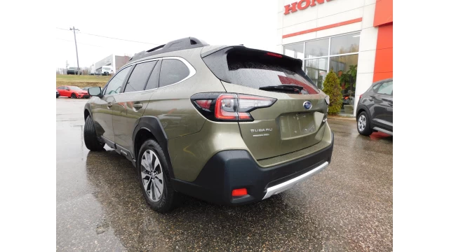 Subaru Outback Limited 2025