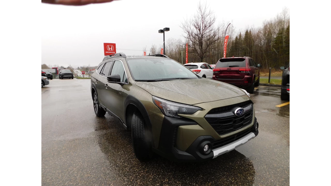 2025 Subaru Outback Limited Image principale