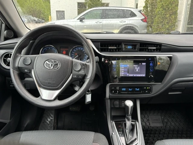 Toyota Corolla LE 2017