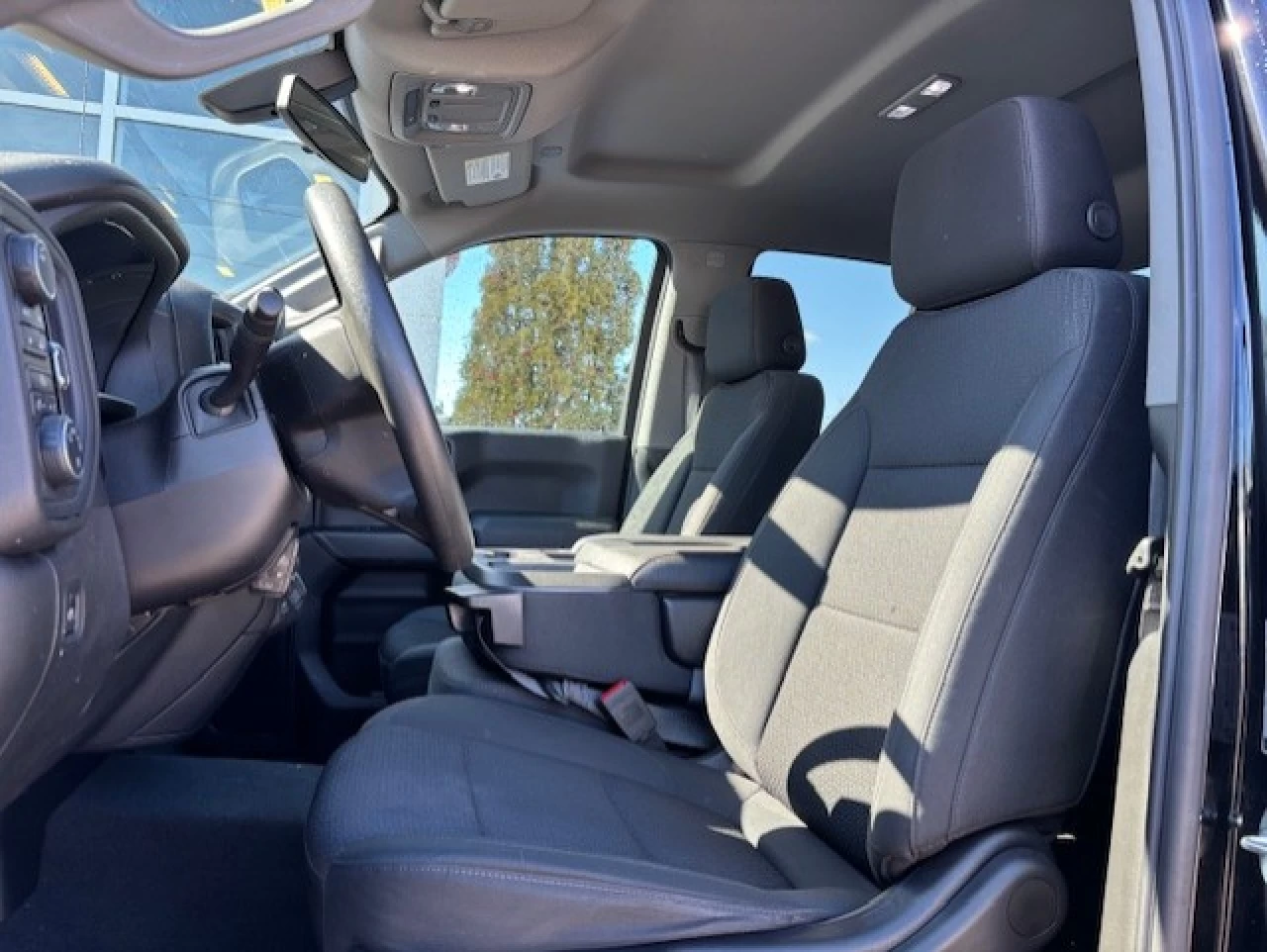 2019 Chevrolet Silverado 1500 CUSTOM Image principale