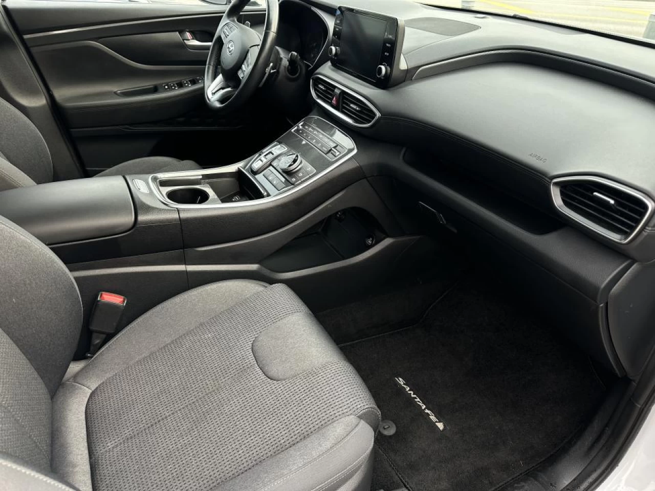 2021 Hyundai Santa Fe Preferred AWD Main Image