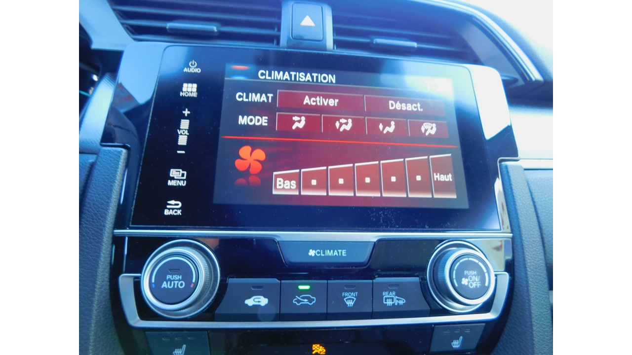 2017 Honda Civic LX Image principale