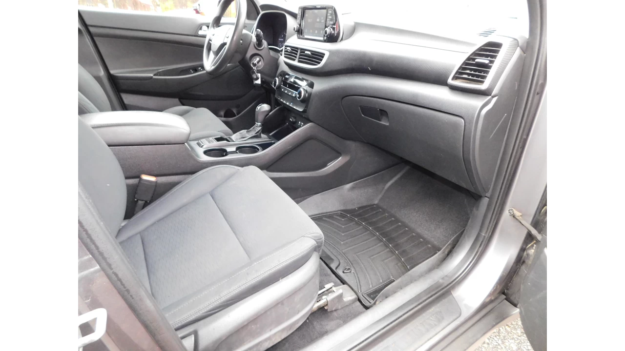 2020 Hyundai Tucson Essential Main Image