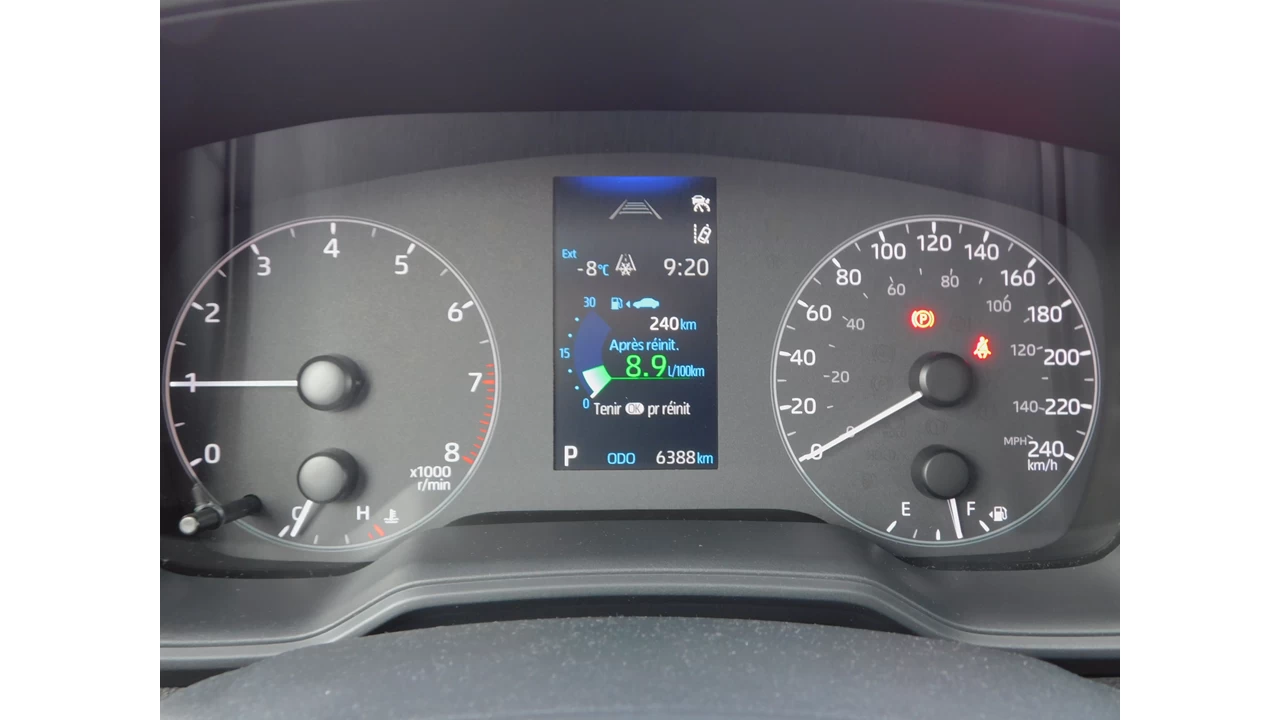 2024 Toyota Corolla LE Main Image