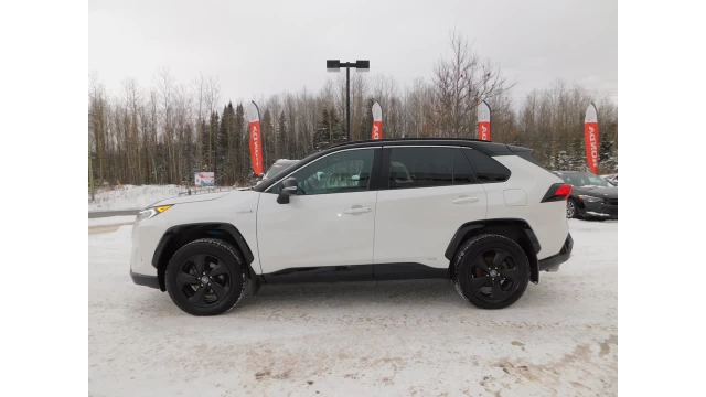 Toyota RAV4 Hybrid XLE 2019