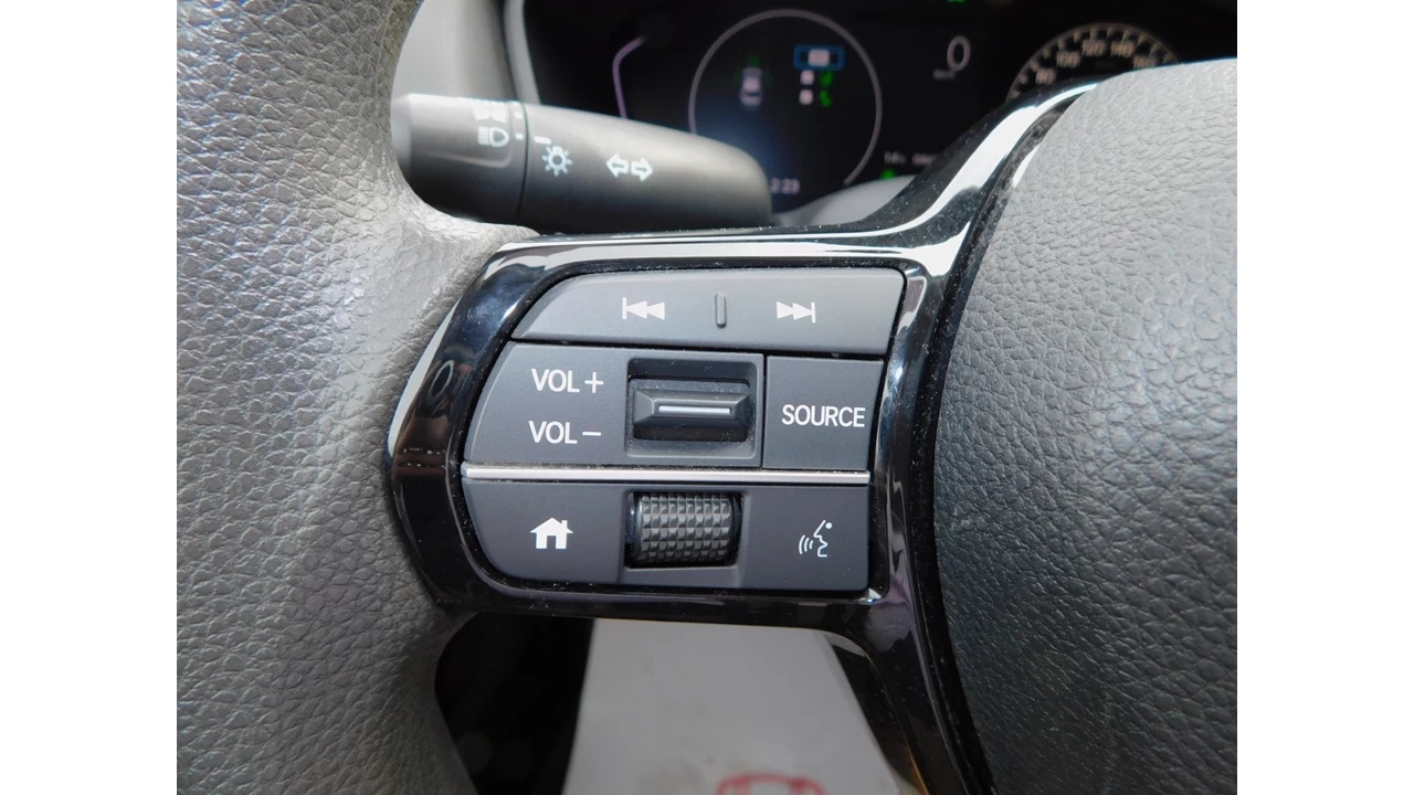 2024 Honda Civic LX-B Image principale