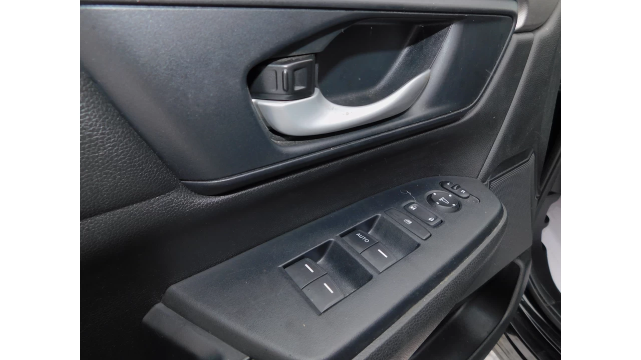 2022 Honda CR-V LX Main Image