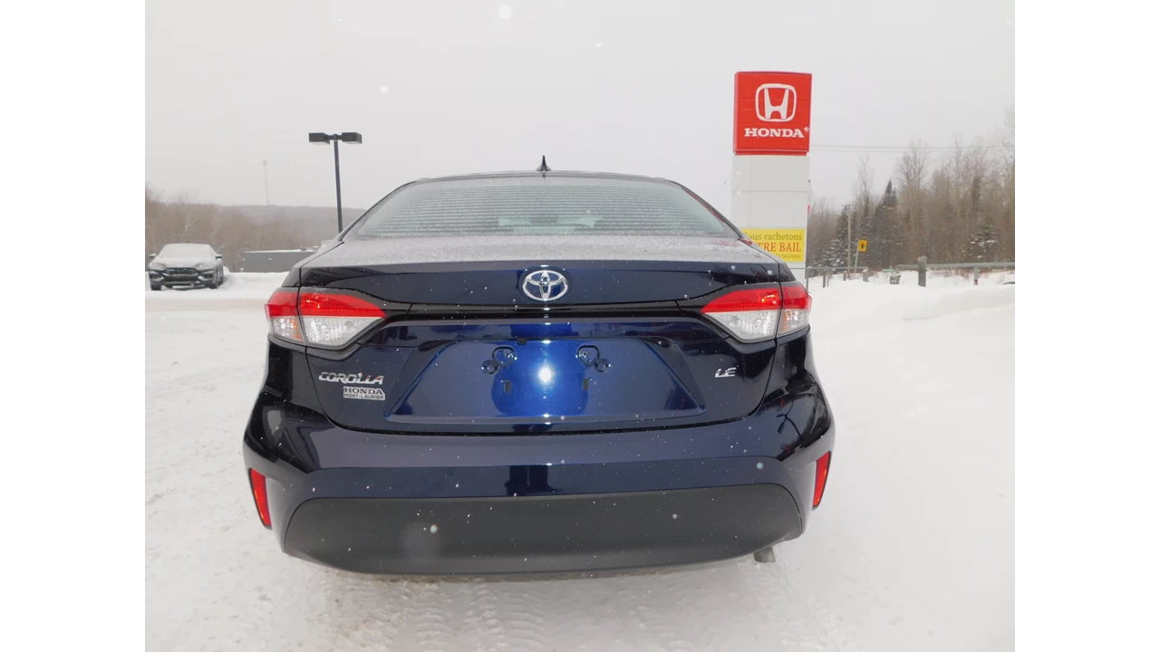 2024 Toyota Corolla LE Main Image