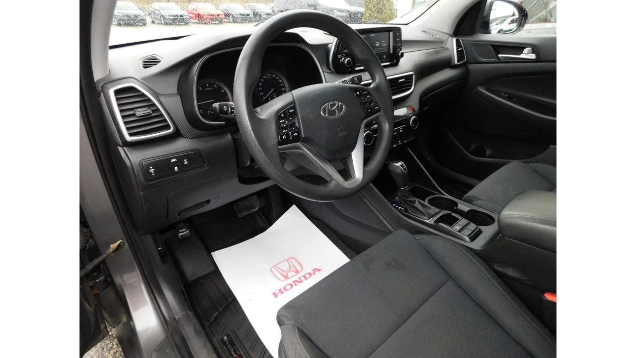 2020 Hyundai Tucson Essential Main Image