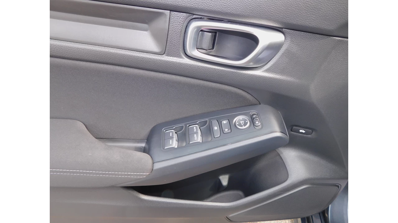 2024 Honda Civic LX-B Image principale