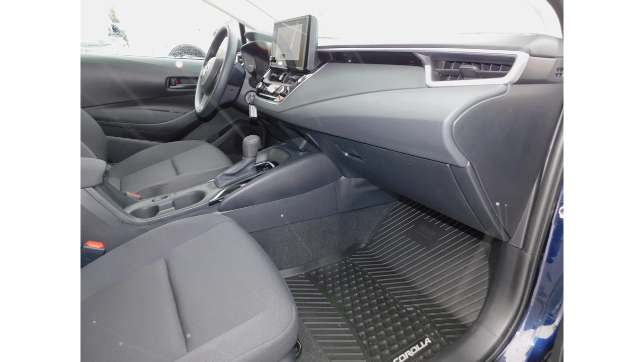 2024 Toyota Corolla LE Main Image