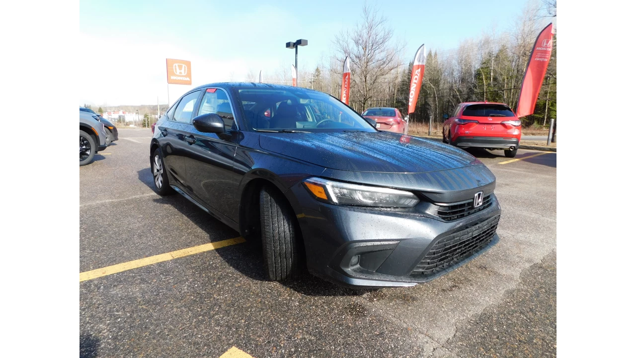 2024 Honda Civic LX-B Image principale