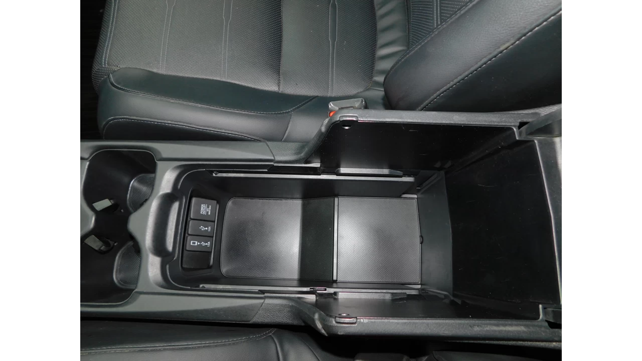 2017 Honda CR-V Touring Image principale