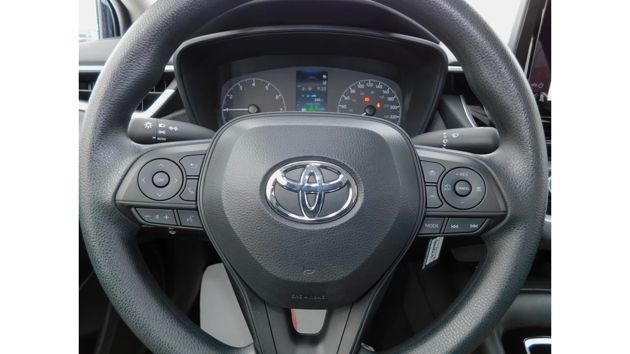2024 Toyota Corolla LE Main Image