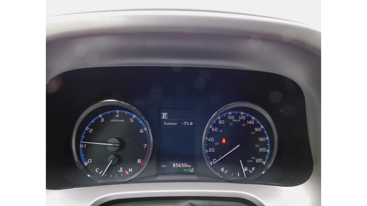 2017 Toyota RAV4 XLE Image principale