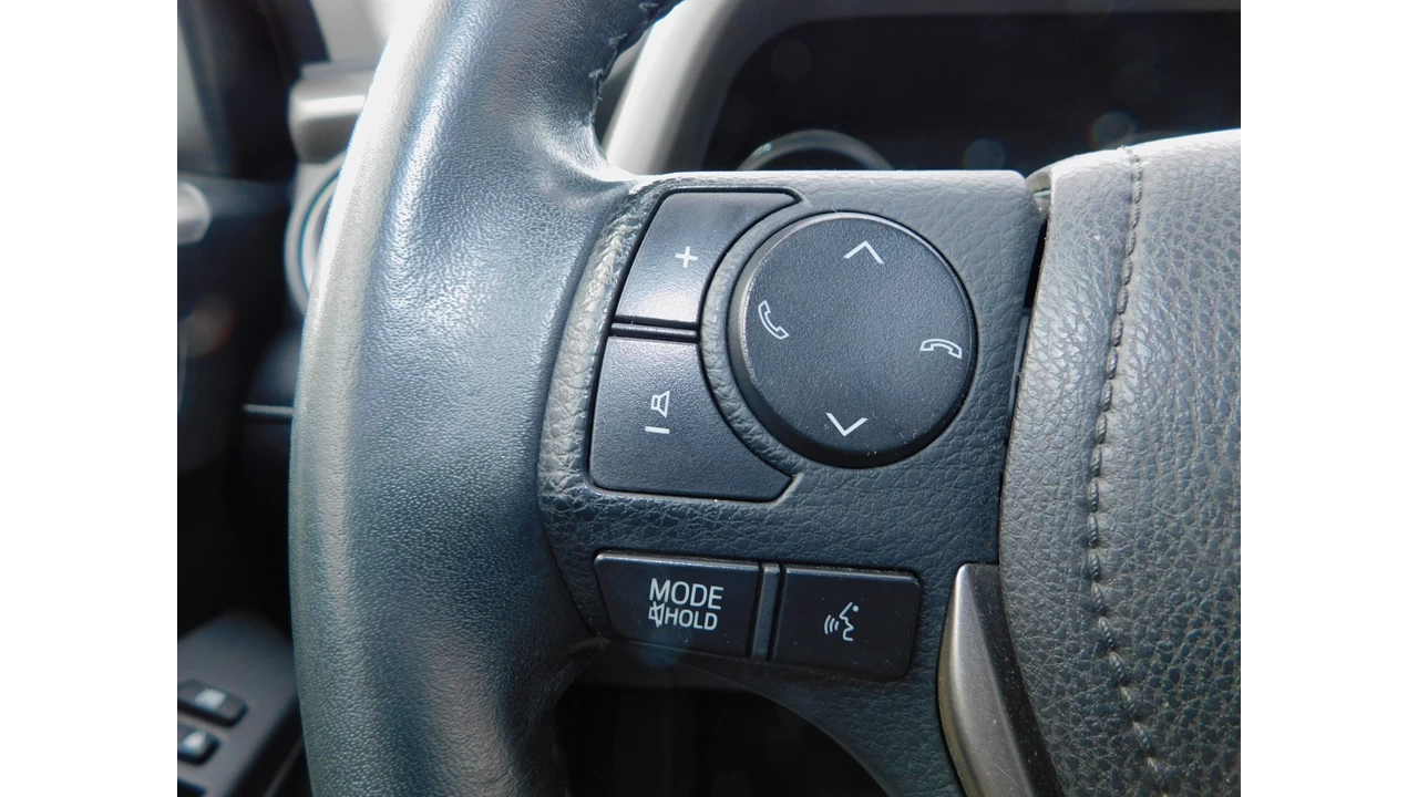 2017 Toyota RAV4 XLE Image principale