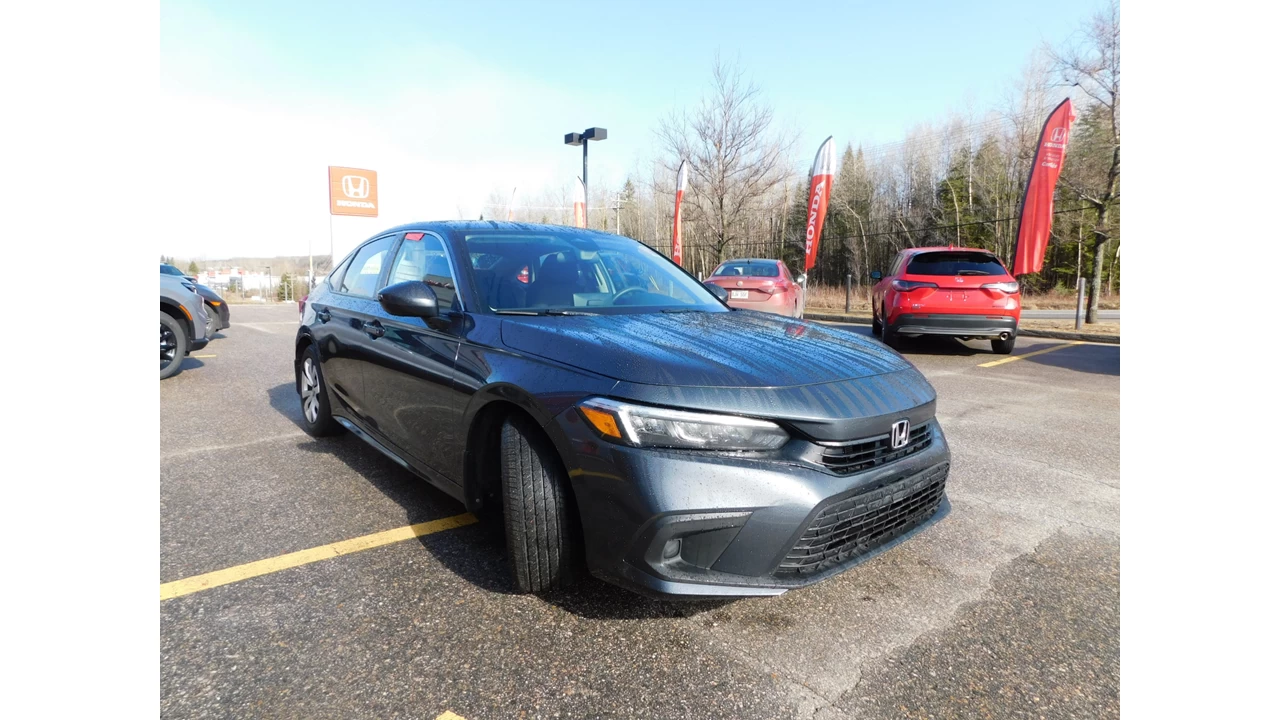2024 Honda Civic LX-B Image principale