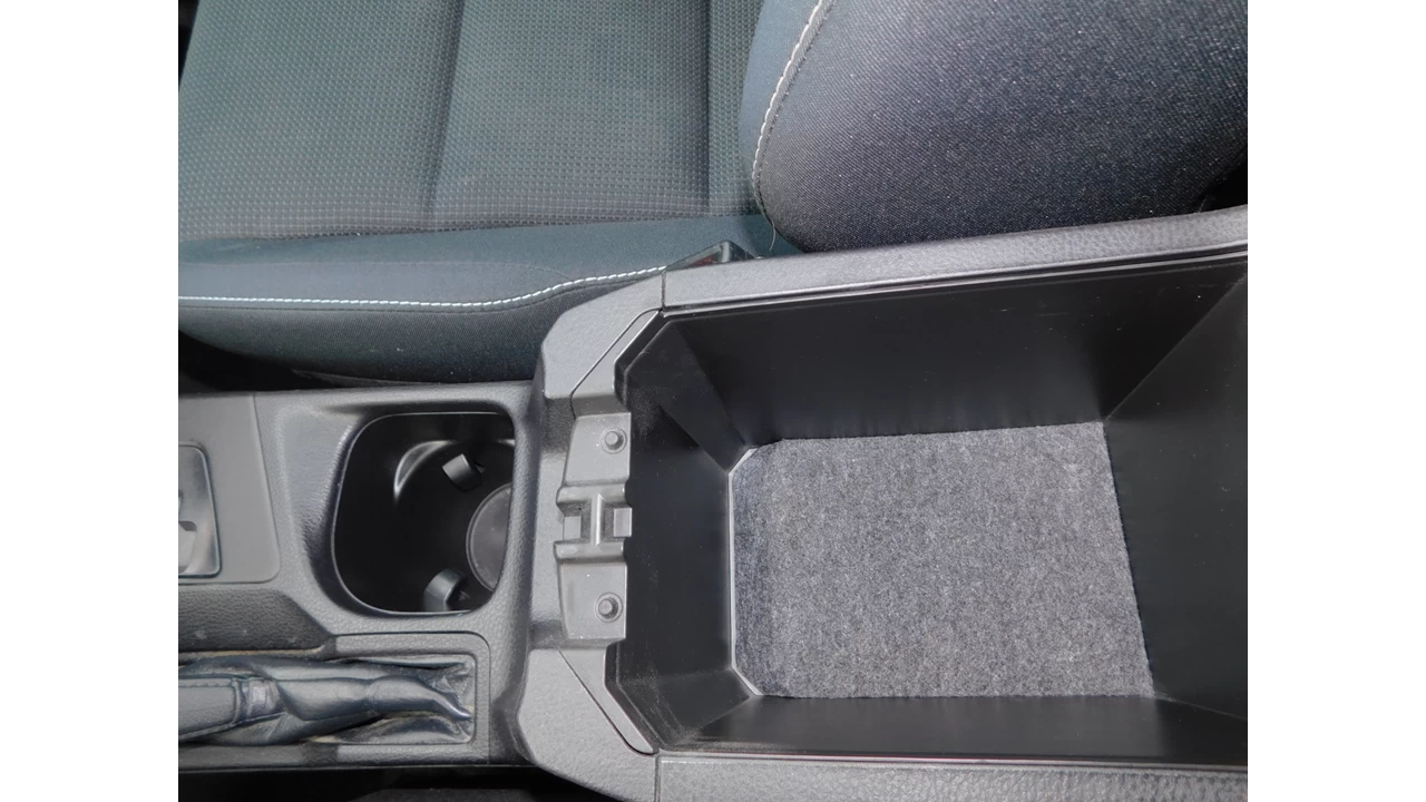 2017 Toyota RAV4 XLE Image principale