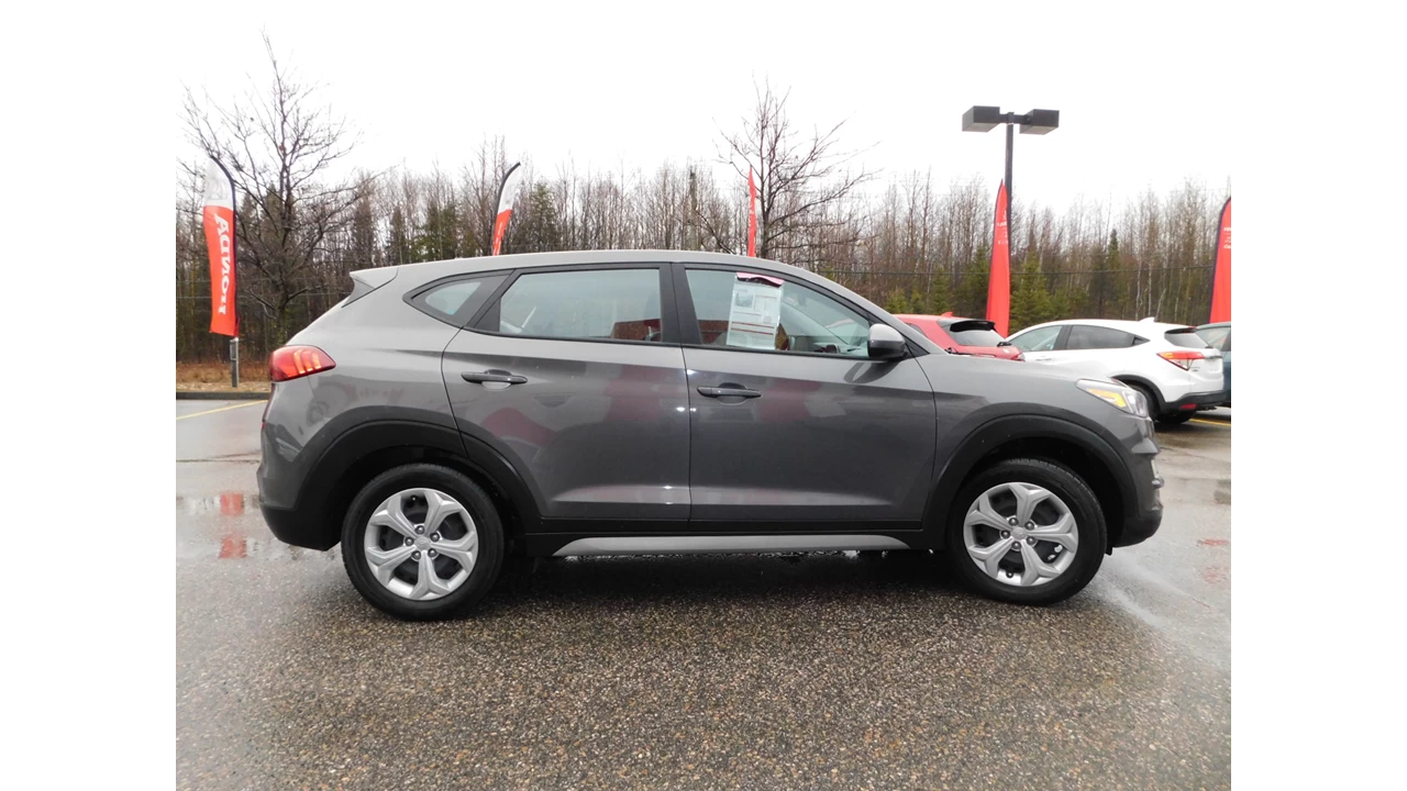 2020 Hyundai Tucson Essential Main Image