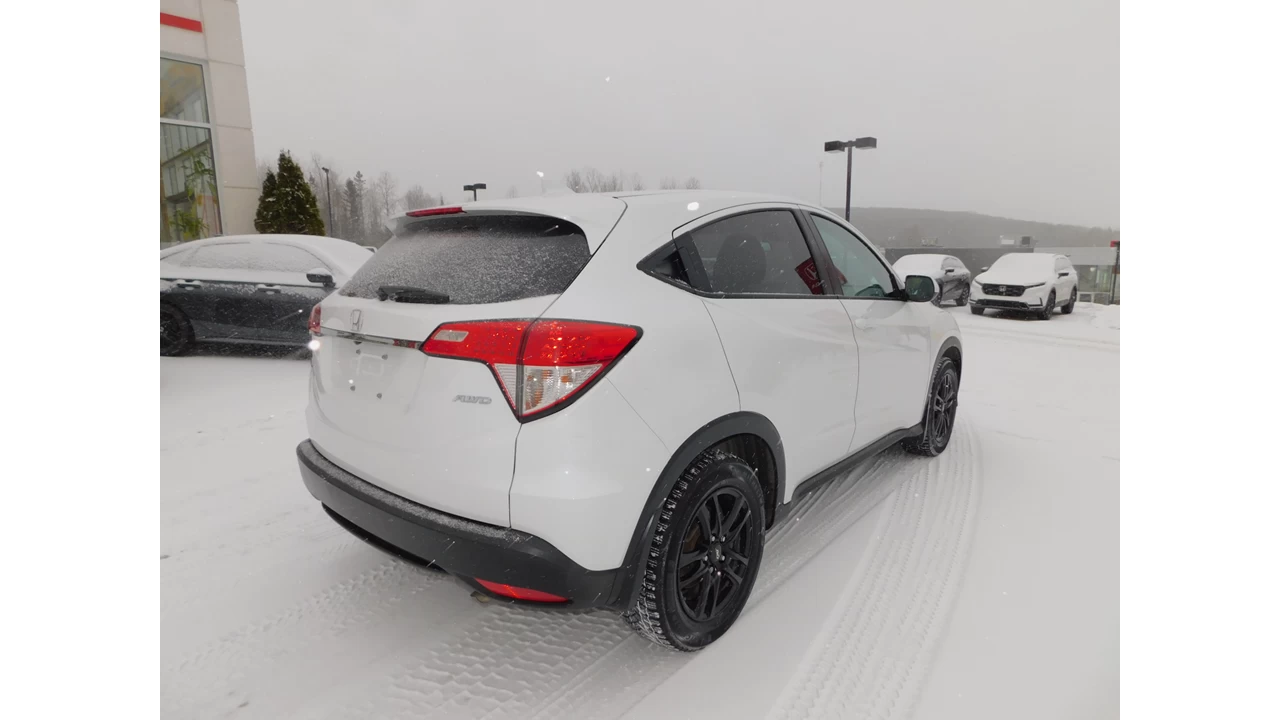 2022 Honda HR-V LX Main Image