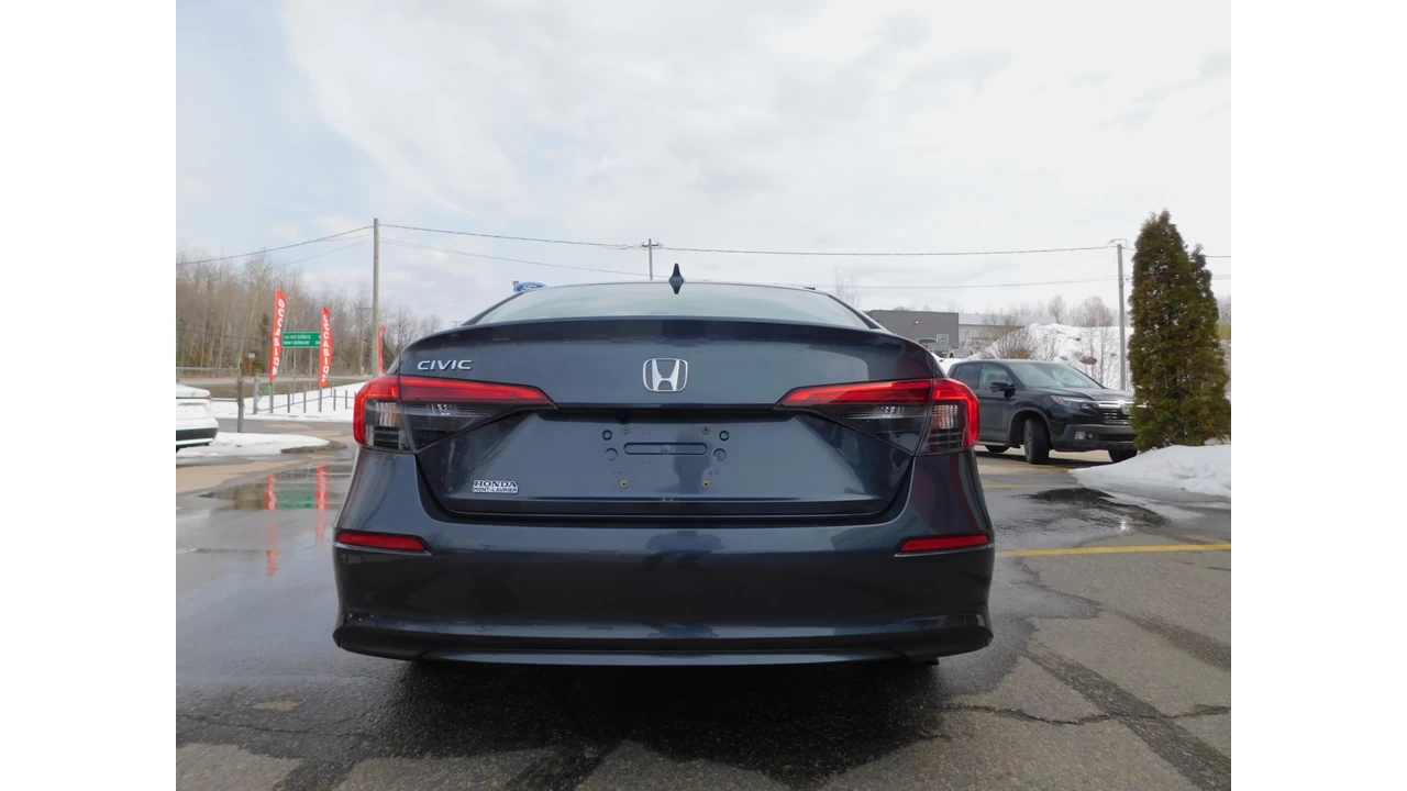 2024 Honda Civic LX-B Image principale