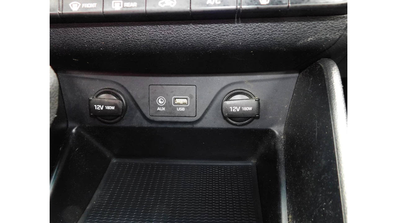 2020 Hyundai Tucson Essential Main Image