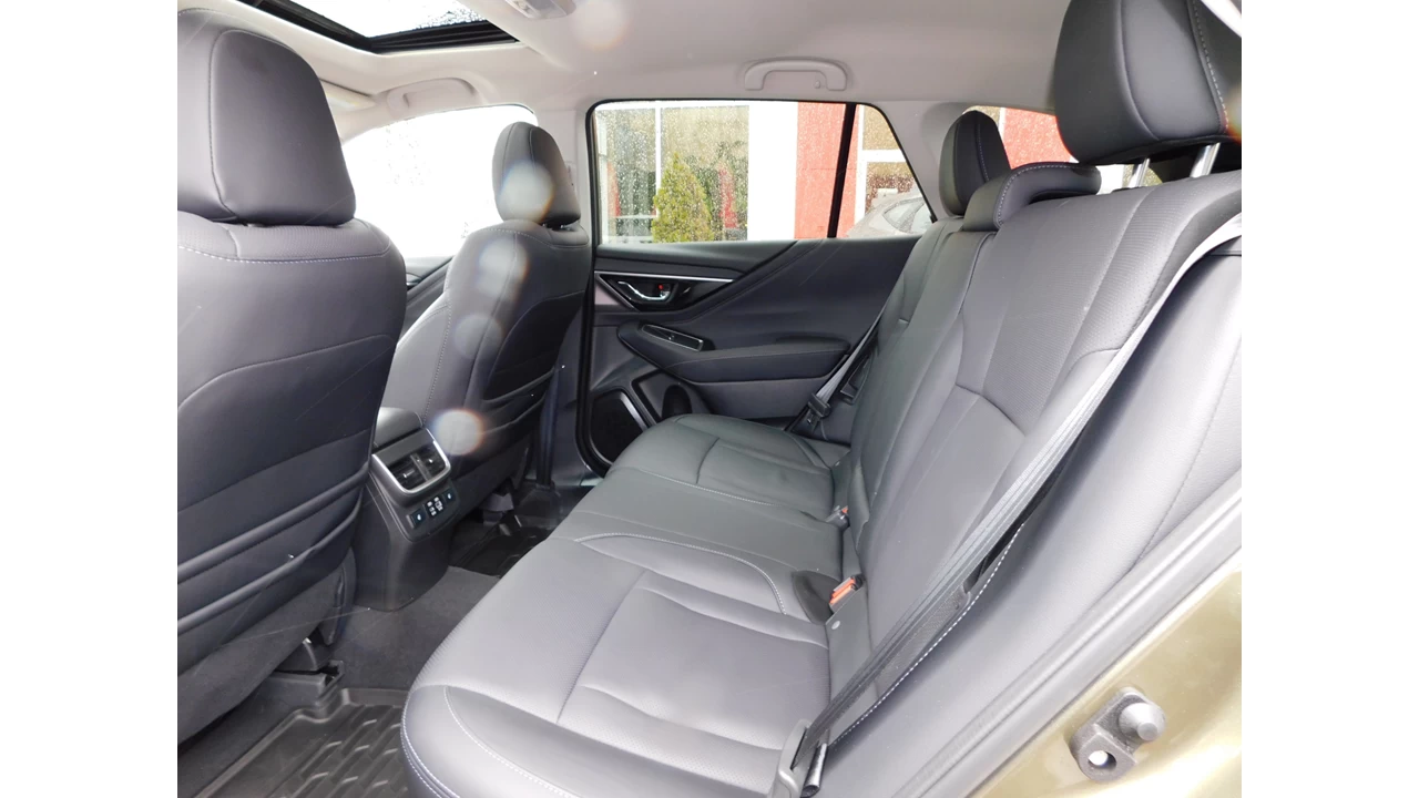 2025 Subaru Outback Limited Main Image