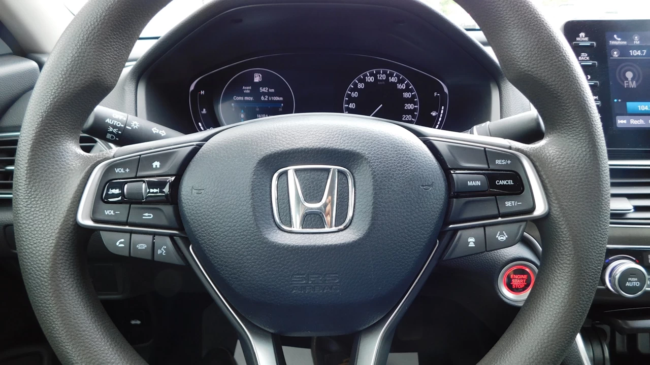 2020 Honda Accord LX Image principale