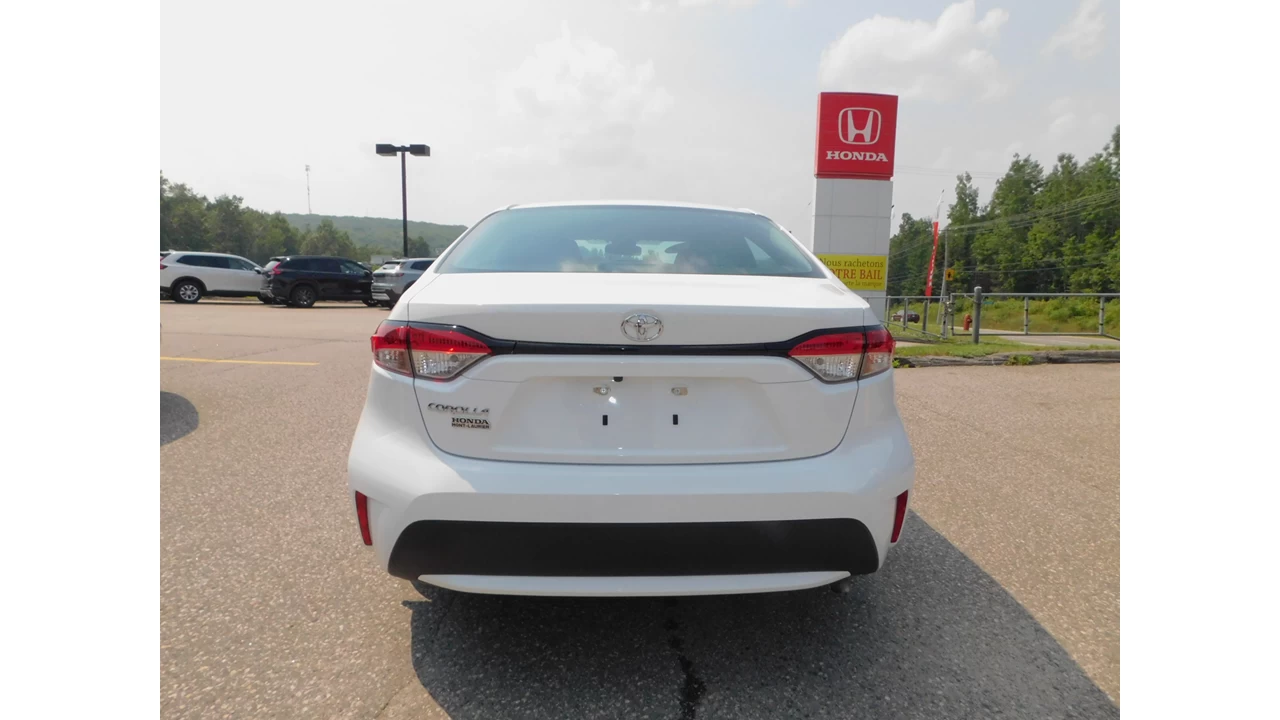 2020 Toyota Corolla LE/L/XLE Image principale