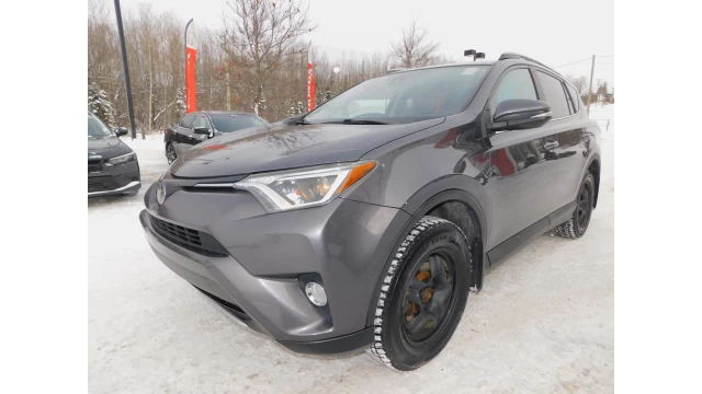 Toyota RAV4 XLE 2017