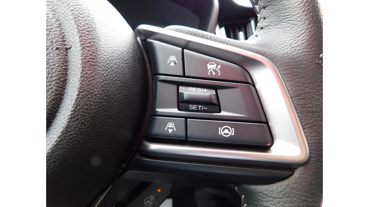 2025 Subaru Outback Limited Main Image