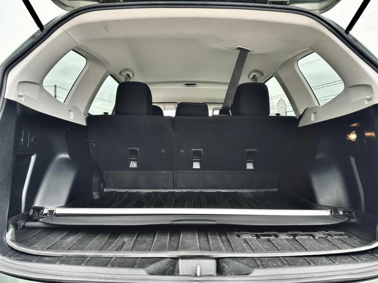 2016 Subaru Forester 5dr Wgn CVT 2.5i Convenience Main Image