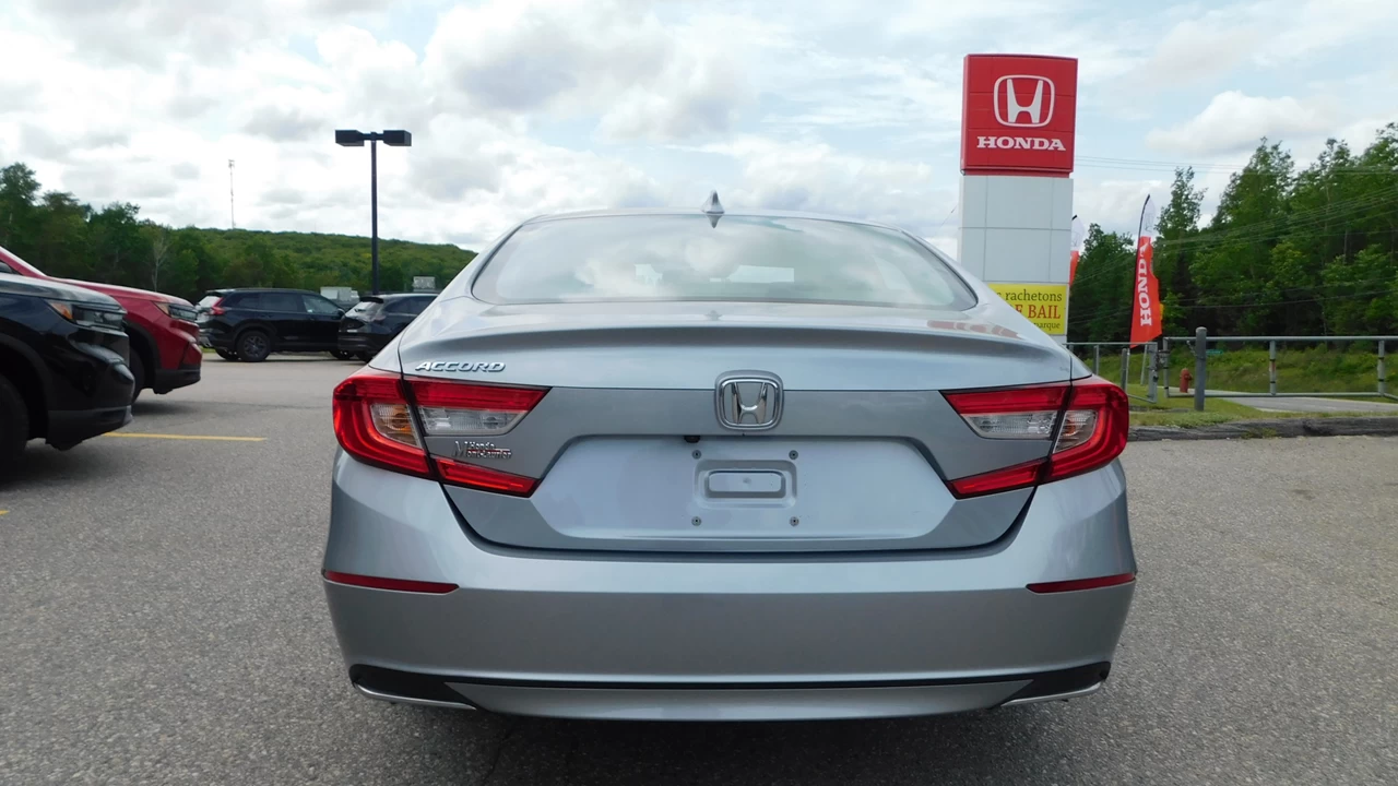 2020 Honda Accord LX Image principale