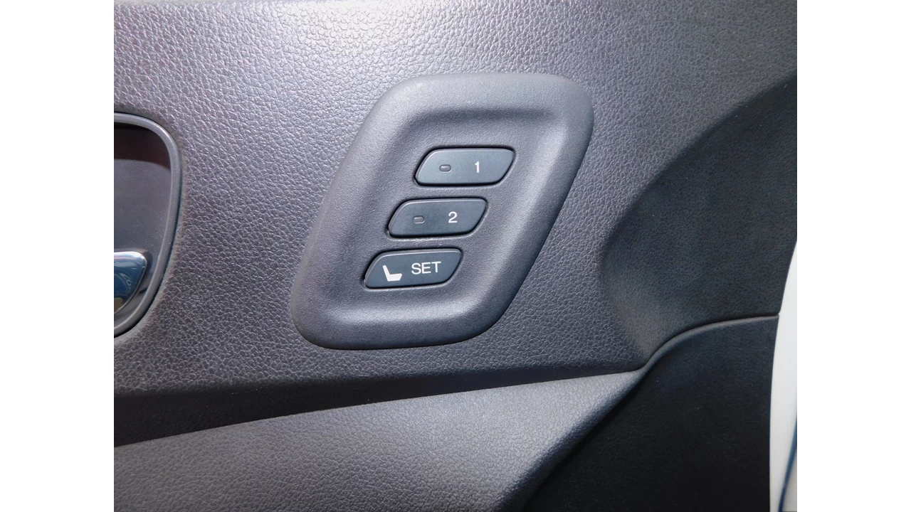 2015 Honda CR-V Touring Image principale