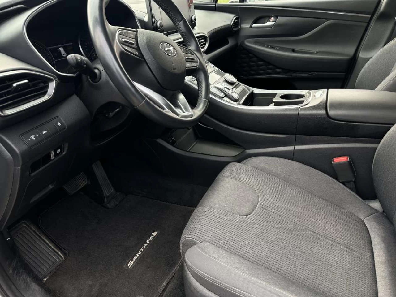 2021 Hyundai Santa Fe Preferred AWD Main Image