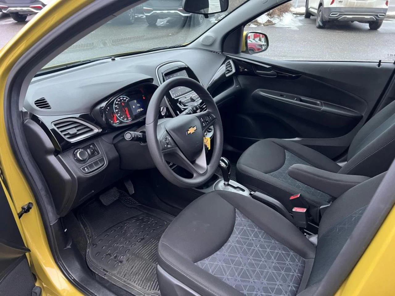 2022 Chevrolet Spark 4dr HB CVT 1LT Main Image