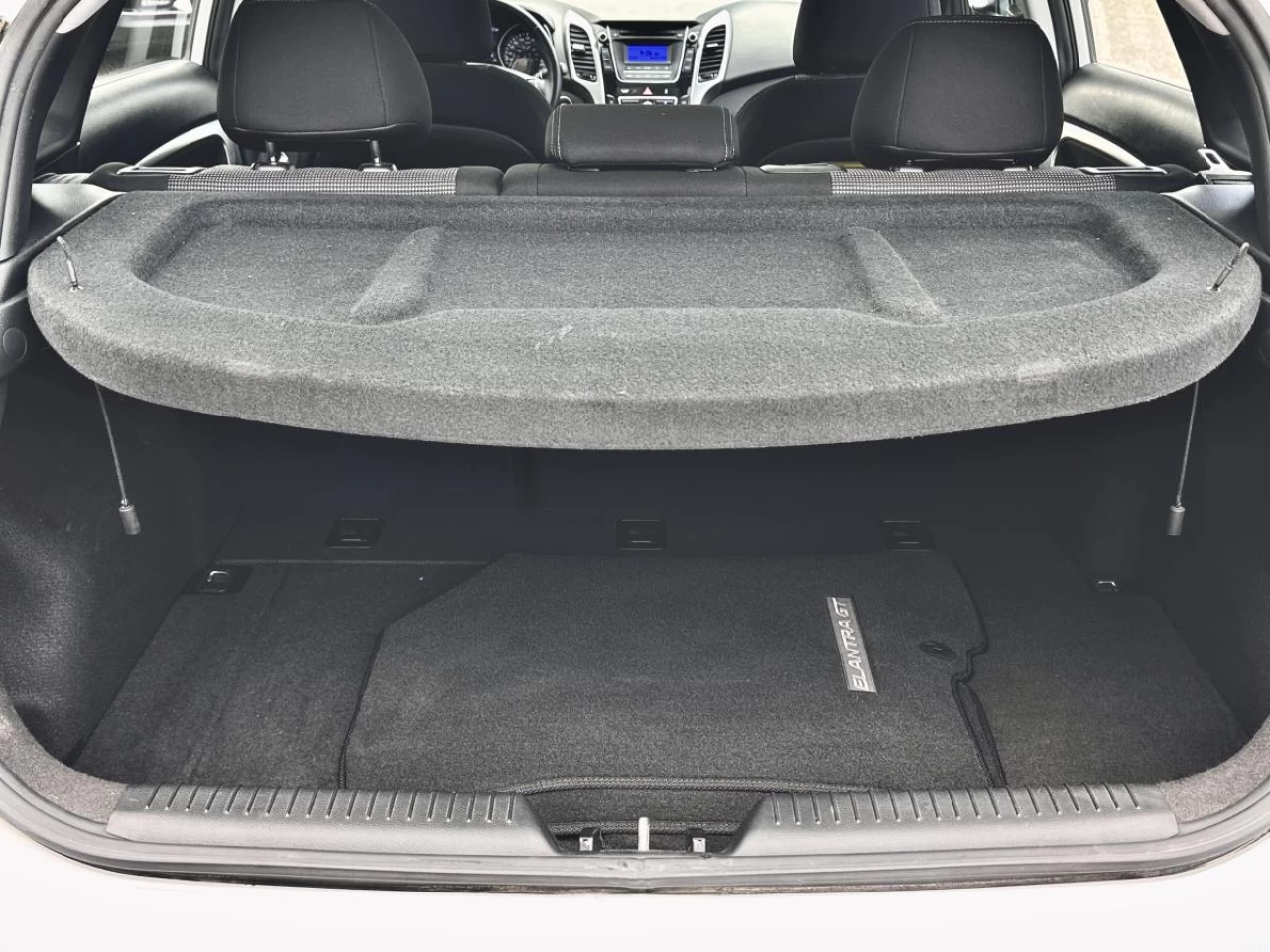 2016 Hyundai Elantra GT 5dr HB Man GLS Main Image