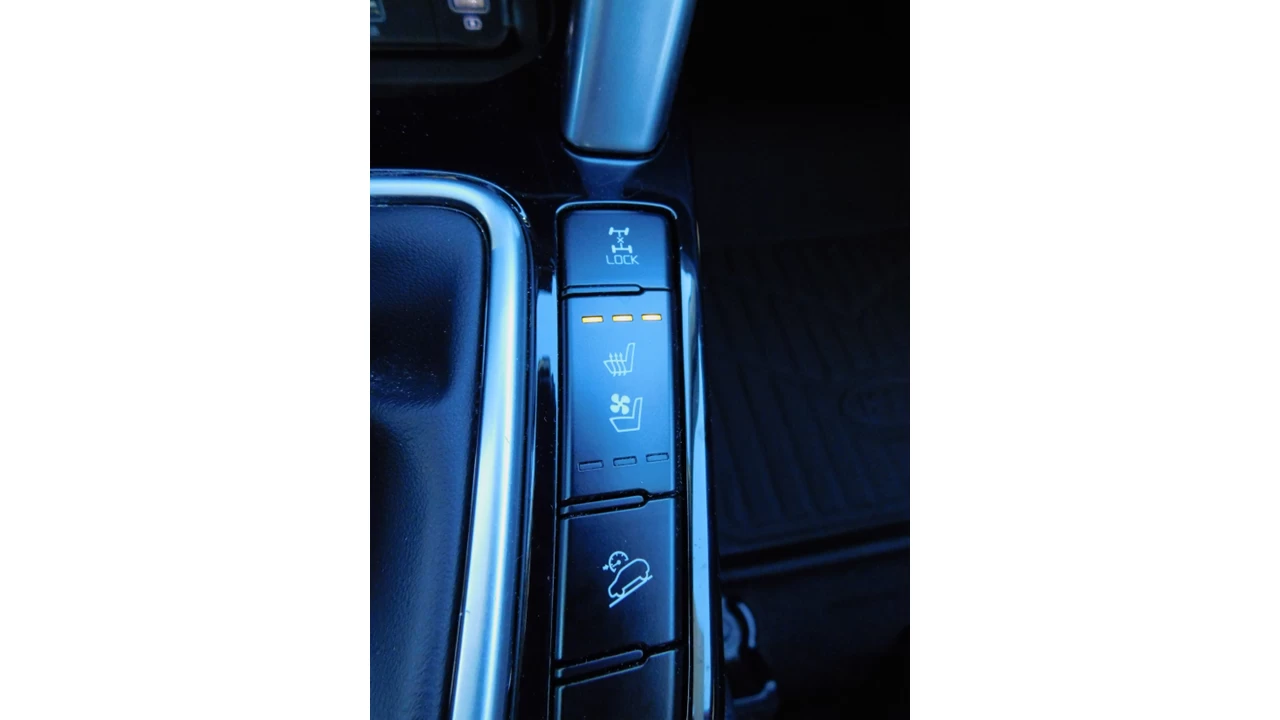 2021 Kia Seltos EX Main Image