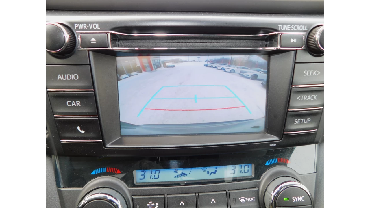 2017 Toyota RAV4 XLE Image principale